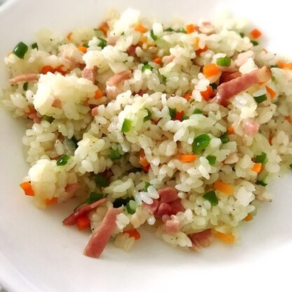 冷凍していたご飯の消費策としてお昼ご飯に頂きました！懐かしい味がします。